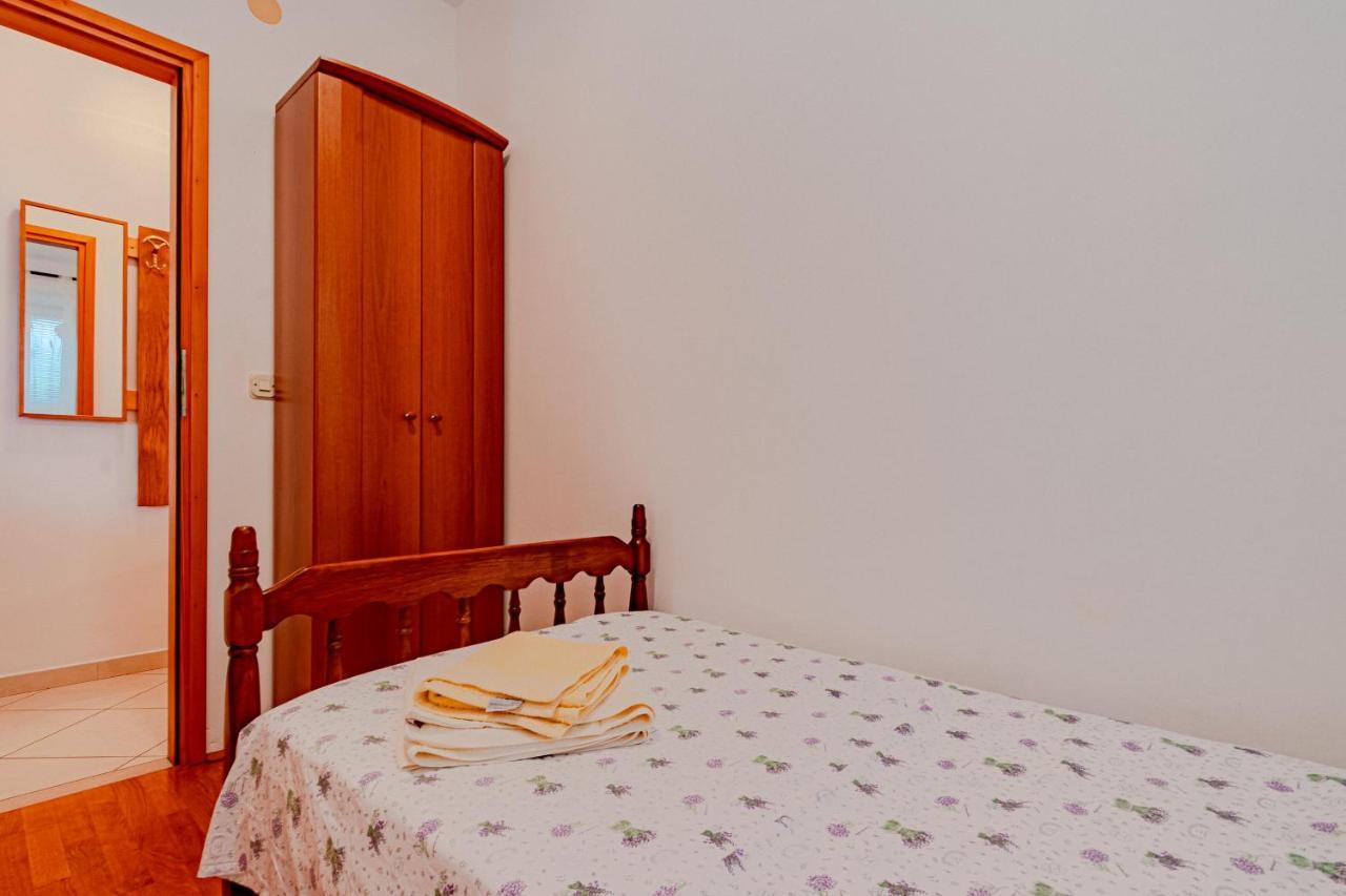 Apartment Ruzica Zrnovo Exterior photo